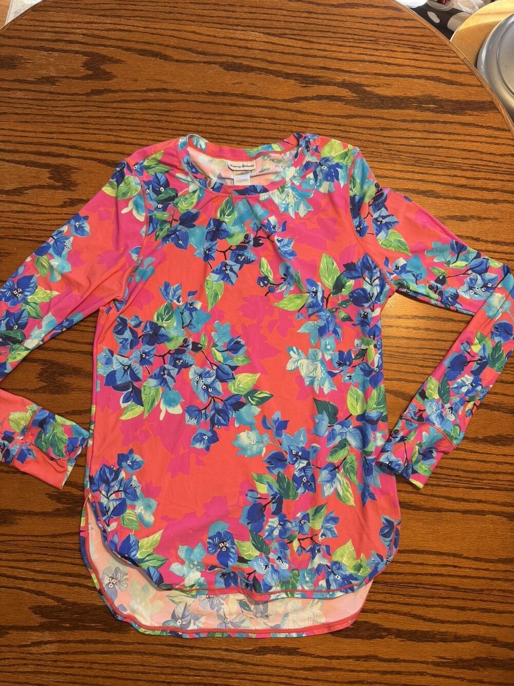 Tommy Bahama Women’s floral Rashguard Swim Top, Size Medium,